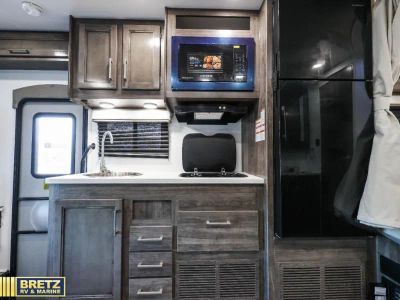 2026 Entegra Coach Odyssey SE - Photo 14