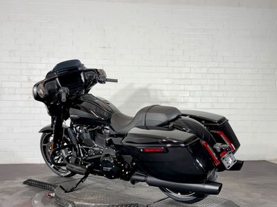 2026 Harley-Davidson Street Glide - Photo 4