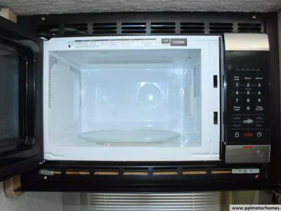 2002 Winnebago 22FD - Photo 18