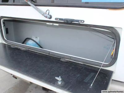 2002 Winnebago 22FD - Photo 37