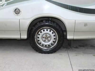 2002 Winnebago 22FD - Photo 39