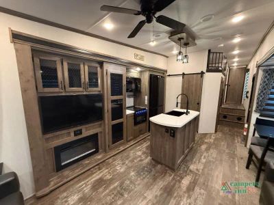 2022 Forest River RV Sabre — photo 11 view