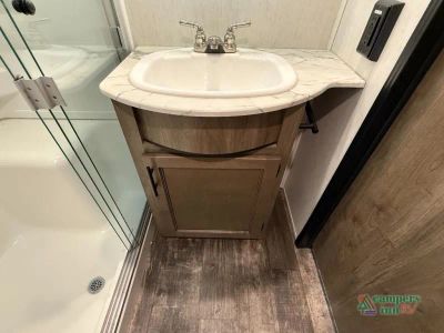 2022 Forest River RV Sabre — photo 46 view