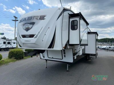 2022 Forest River RV Sabre — photo 7 view