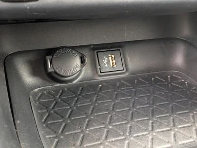 2023 Toyota RAV4 — photo 33 view