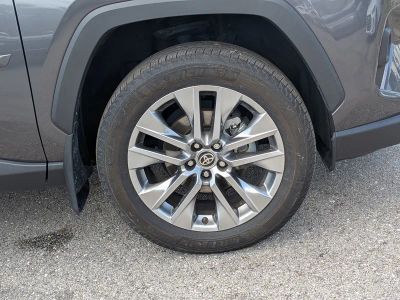 2023 Toyota RAV4 — photo 11 view