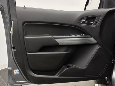 2021 Chevrolet Colorado - Photo 10