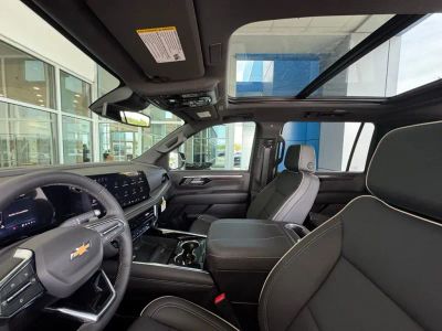 2026 Chevrolet Suburban - Photo 20
