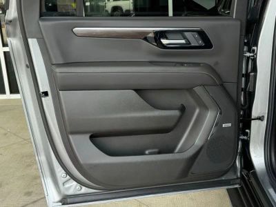 2026 Chevrolet Suburban - Photo 22