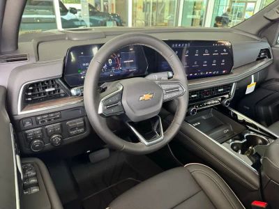 2026 Chevrolet Suburban - Photo 3