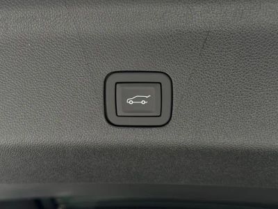 2026 Chevrolet Suburban - Photo 18