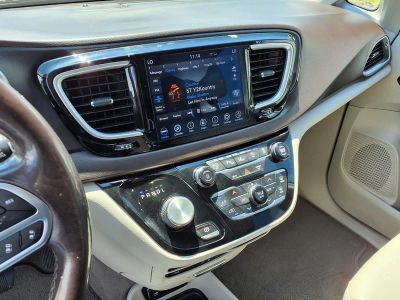 2020 Chrysler Pacifica — interior view