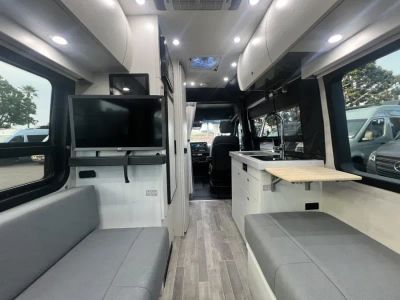 2024 Pleasure Way ASCENT - Photo 4