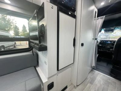 2024 Pleasure Way ASCENT - Photo 11