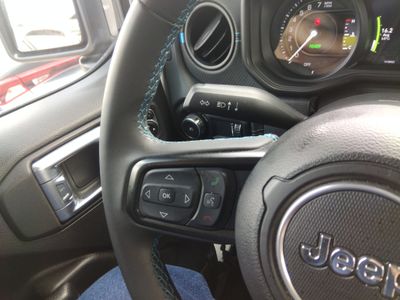 2024 Jeep Wrangler 4xe - Photo 19