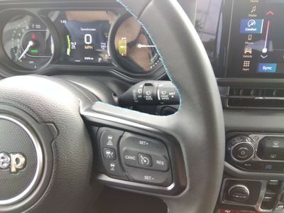 2024 Jeep Wrangler 4xe - Photo 20