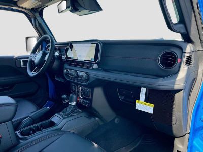 2026 Jeep Gladiator — photo 28 view