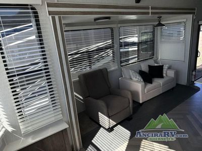 2022 Forest River RV Wildwood - Photo 8