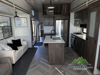 2022 Forest River RV Wildwood - Photo 9
