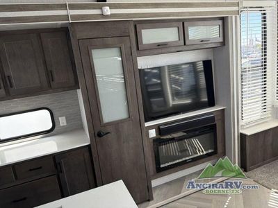 2022 Forest River RV Wildwood - Photo 7