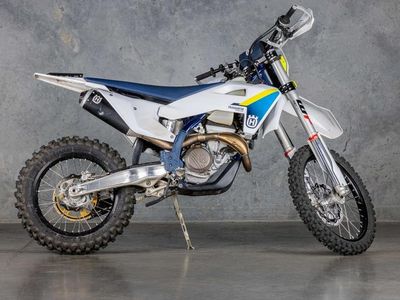 2025 Husqvarna FX 350 - Photo 3