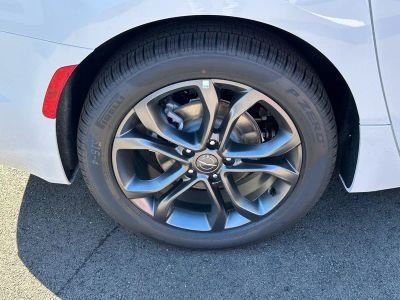 2026 Chrysler Pacifica — detail view