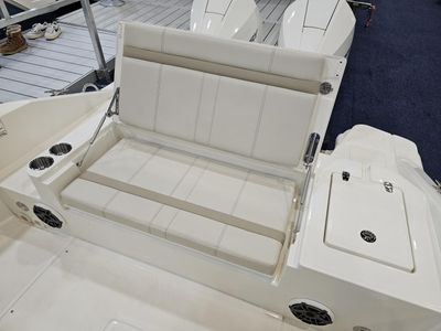 2025 Boston Whaler 280 Dauntless - Photo 7