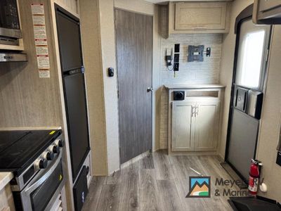 2023 Coachmen RV Catalina Trail Blazer - Photo 8