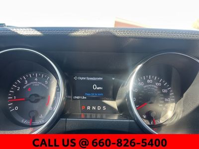 2019 Ford Mustang - Photo 16