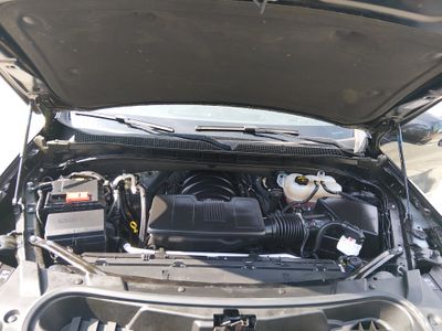 2024 Chevrolet Suburban — photo 9 view