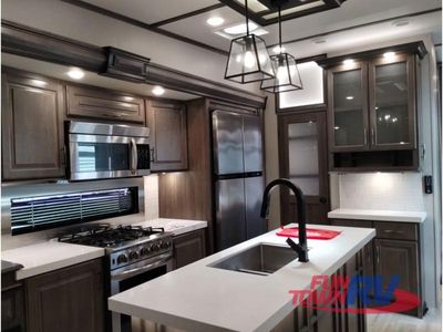 2022 Grand Design Solitude - Photo 19