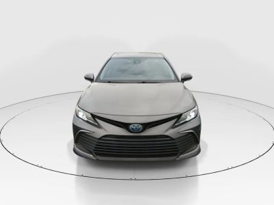 2021 Toyota Camry - Photo 2