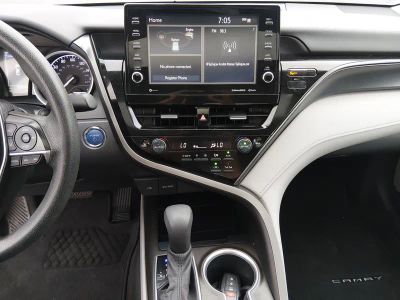 2021 Toyota Camry - Photo 19