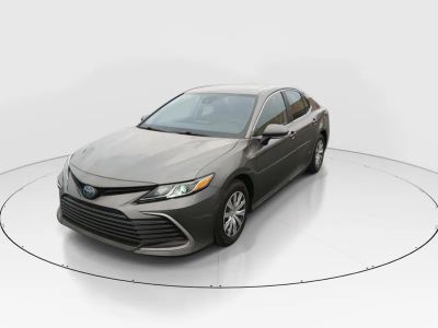 2021 Toyota Camry - Photo 3