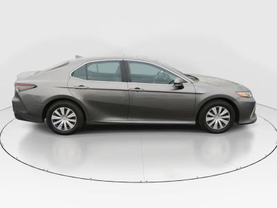 2021 Toyota Camry - Photo 8
