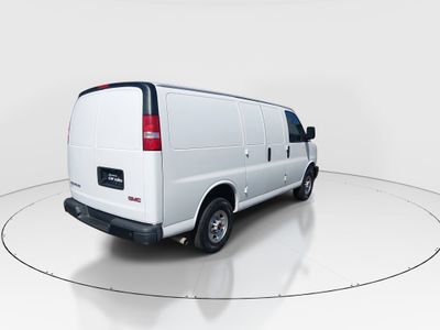 2023 GMC Savana Cargo Van — photo 7 view