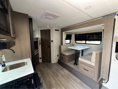 2026 Grand Transcend ONE - Photo 7