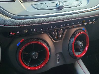 2022 Chevrolet Blazer — photo 31 view