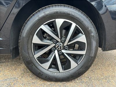 2024 Volkswagen Jetta - Photo 11
