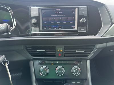 2024 Volkswagen Jetta - Photo 15