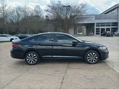 2024 Volkswagen Jetta - Photo 8