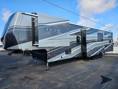 2026 Jayco Seismic - Photo 9