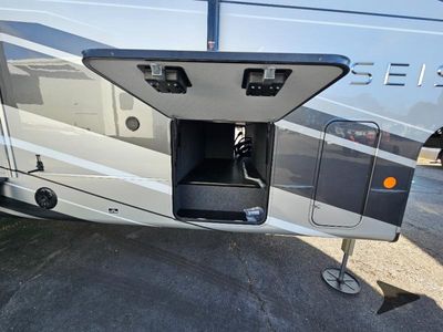 2026 Jayco Seismic - Photo 13