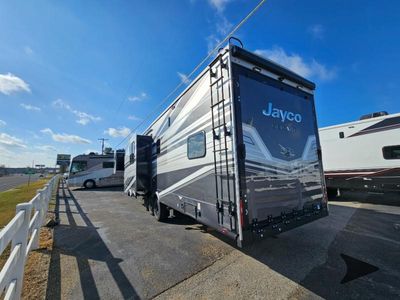 2026 Jayco Seismic - Photo 3
