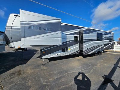 2026 Jayco Seismic - Photo 7