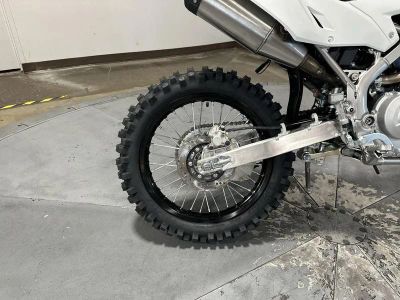 2026 Kawasaki KLX230R - Photo 18