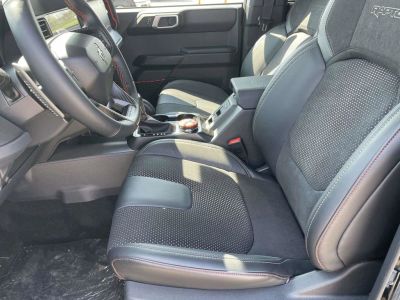 2026 Ford Bronco — photo 13 view