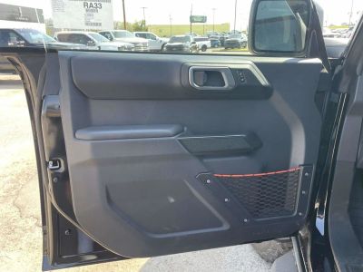 2026 Ford Bronco — photo 15 view