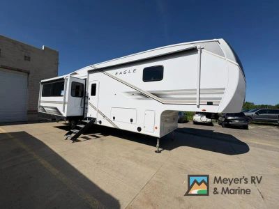 2027 Jayco Eagle 321RSTS — front three-quarter view