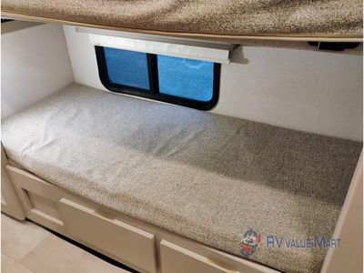 2026 Thor Motor Coach Chateau - Photo 25